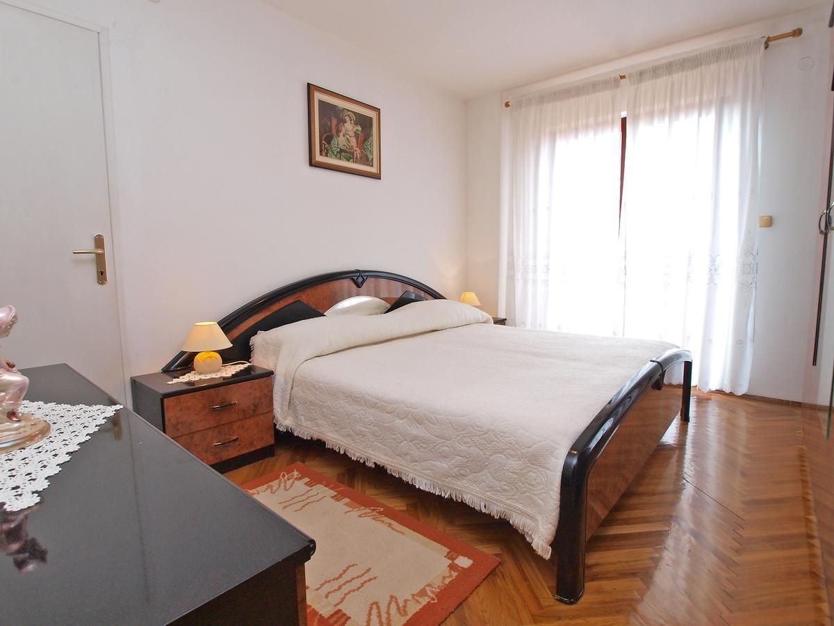 Apartment Milan 1048 Rovinj